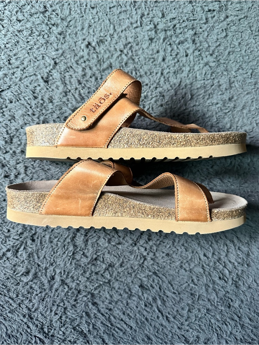 Taos Lola Leather Thong Sandals in Cognac Cork Platform Size 8/8.5